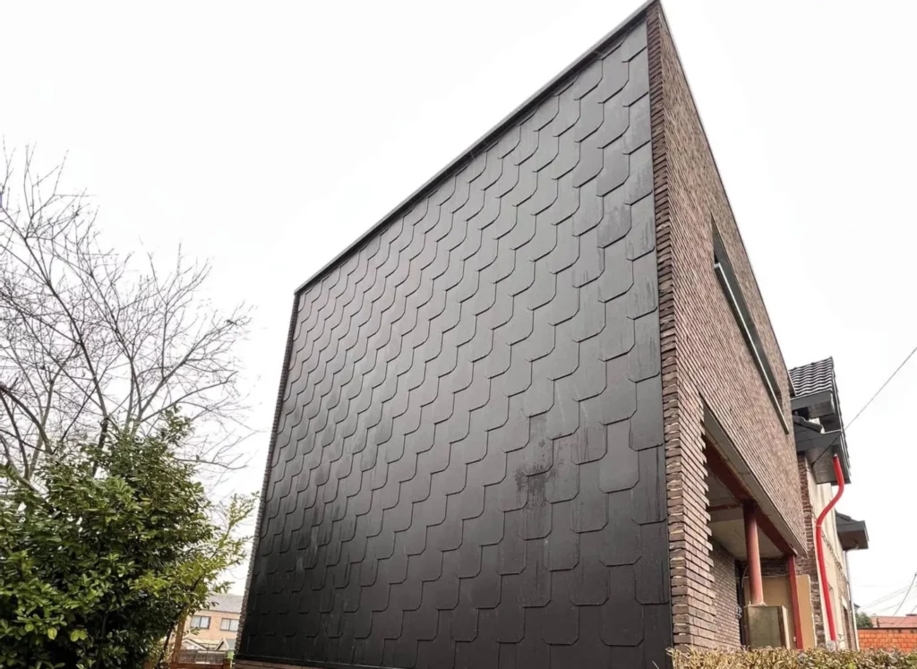 Bardage de mur après l'intervention de CBA Construct à Liège